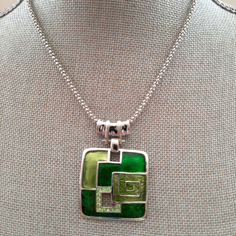 Unisex Vintage Necklace